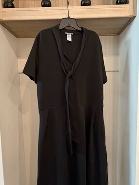 Black Tie-Neck Short Sleeve Women's Dress